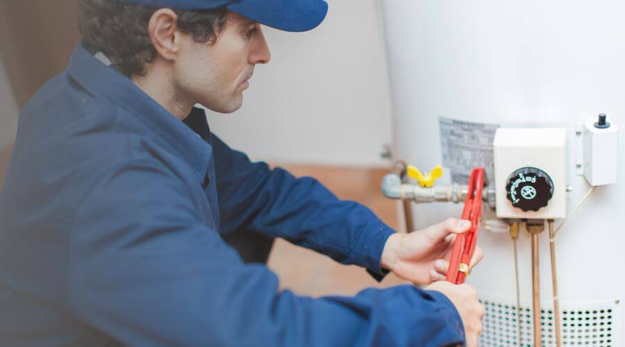 Local tankless water heater installation in King, WI